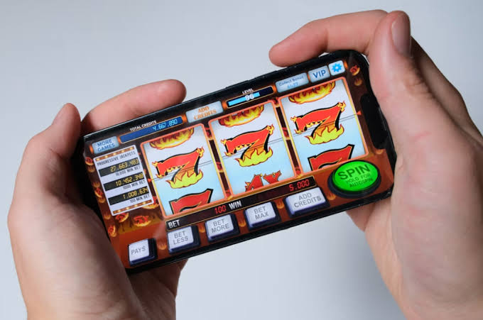 How Mobile-Centered Betting Platforms Fit the Habits of Today’s Digital Users