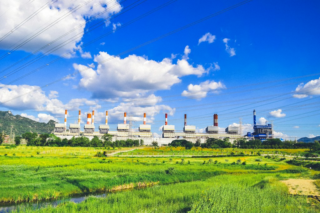 Driving sustainability through green ammonia production: Clean energy, safe transport, and precision measurement